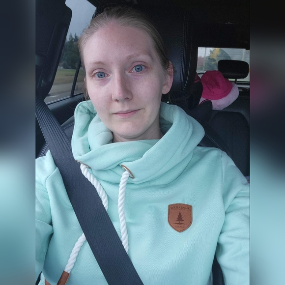 Wanakome Hoodie - Picture 3 of 3